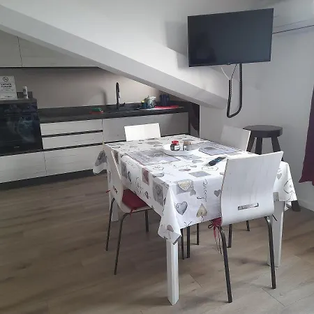 Il Nido Sui Tetti Albisola Superiore